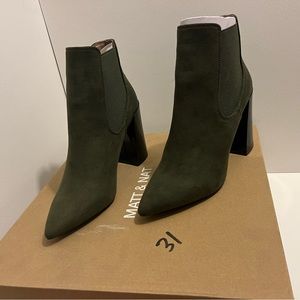 Matt & Nat Boots | FRAN Vegan High Heeled Chelsea Boots Olive – Womens